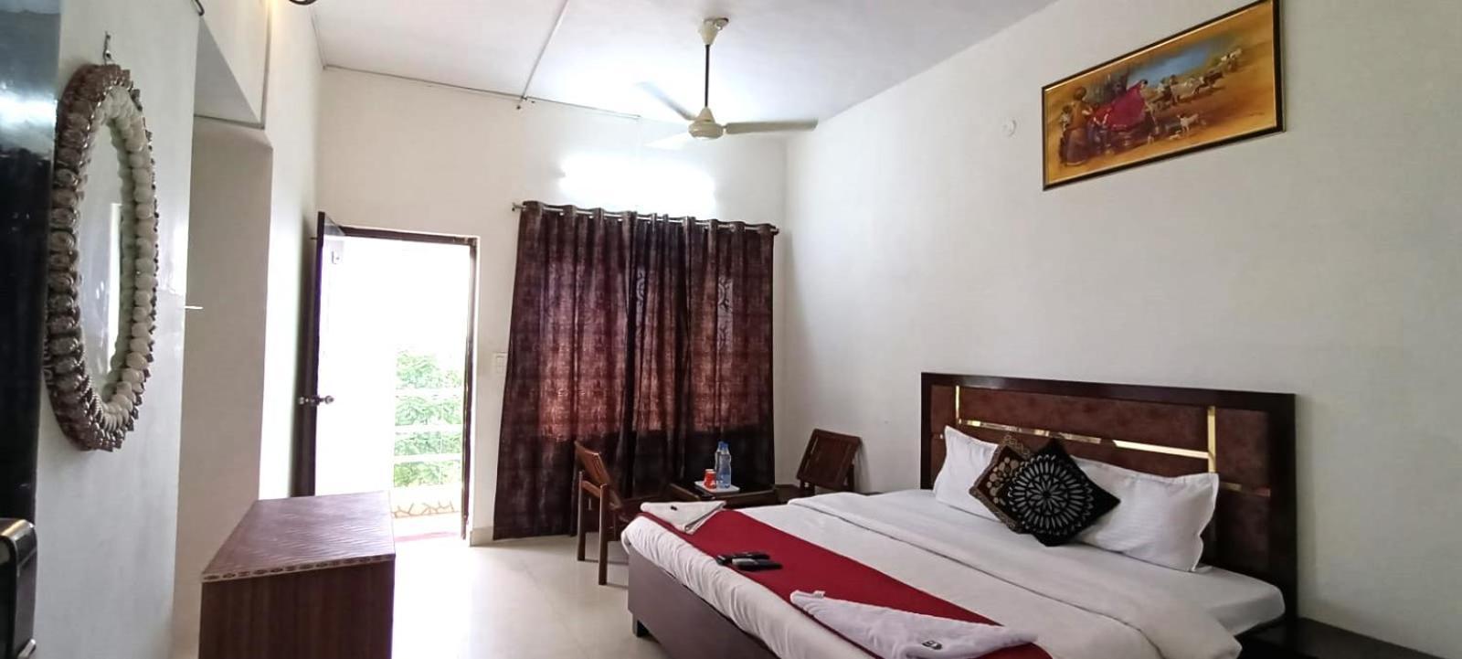 Zora Park Luxury Rooms Visakhapatnam Exterior foto